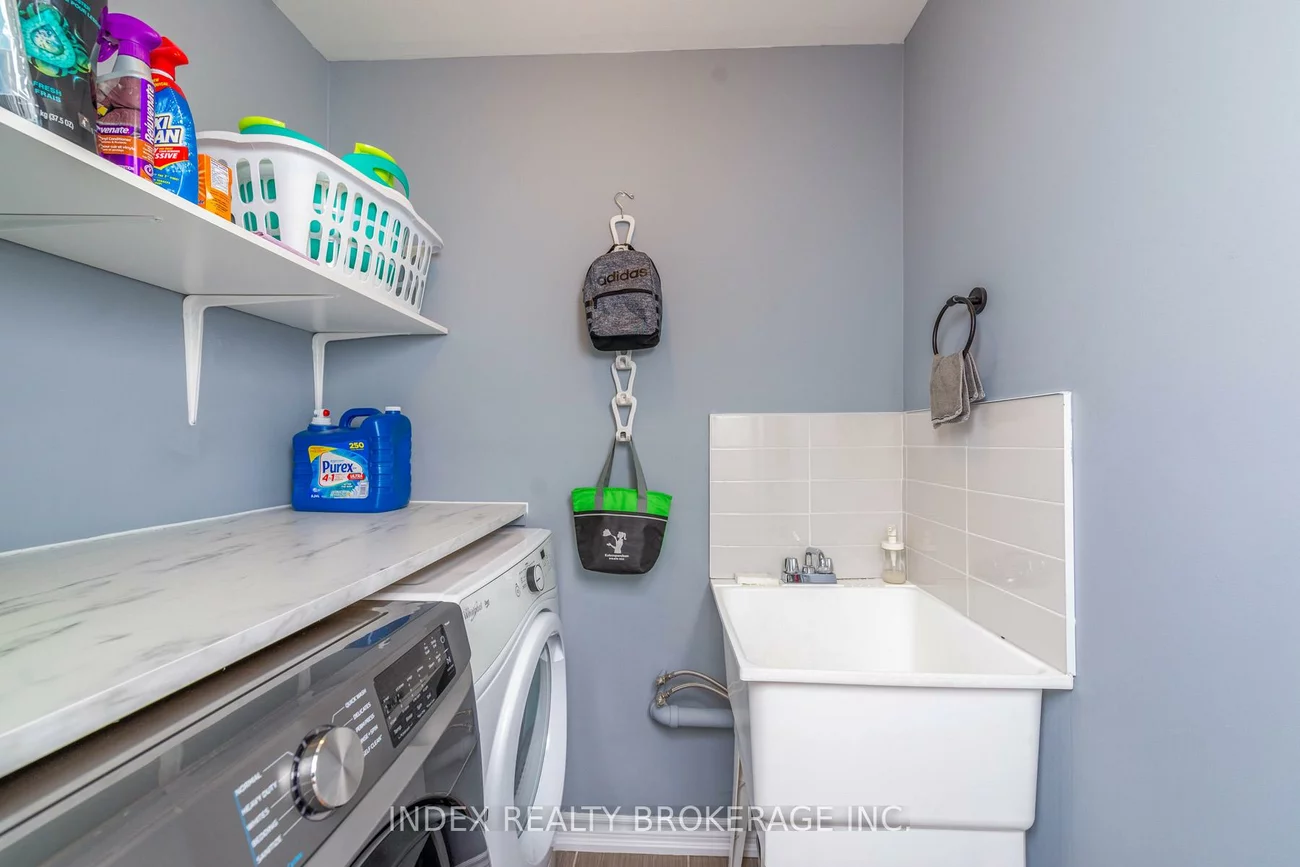 10, Porter, West Woodbridge, Vaughan