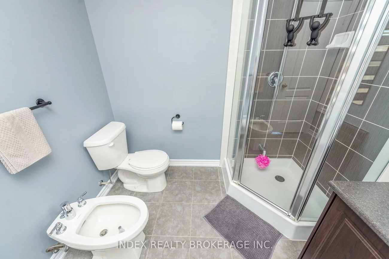 10, Porter, West Woodbridge, Vaughan