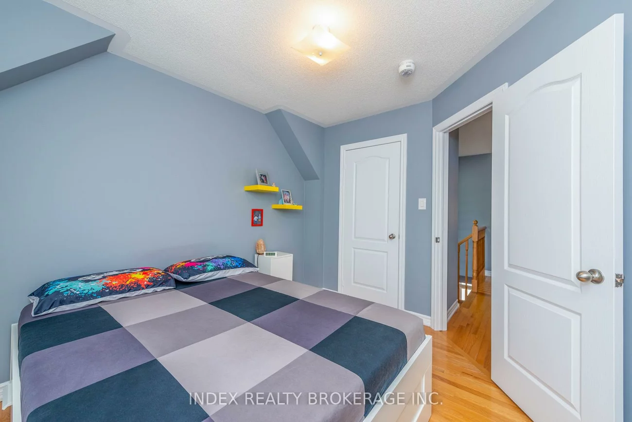 10, Porter, West Woodbridge, Vaughan
