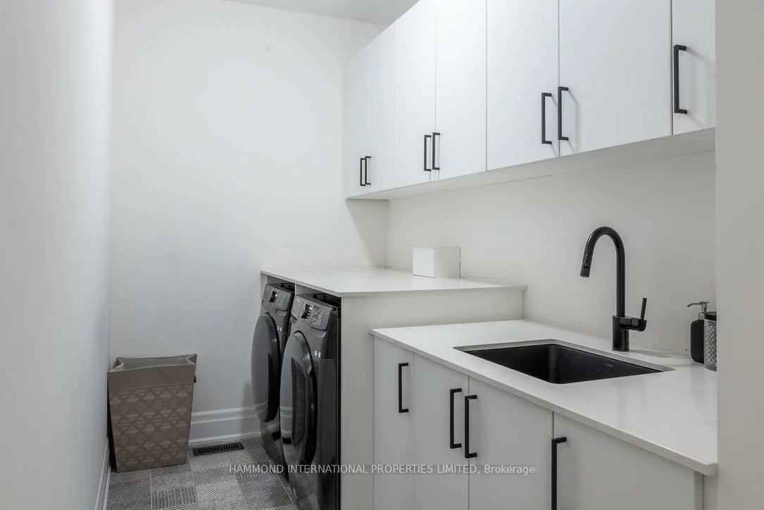 41, Deerhaven, Vellore Village, Vaughan