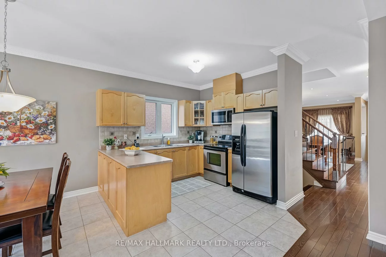 91, Capera, Vellore Village, Vaughan