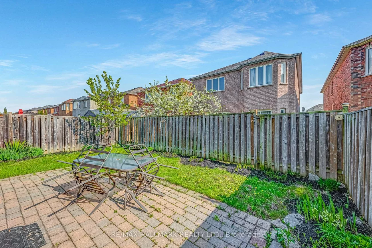91, Capera, Vellore Village, Vaughan