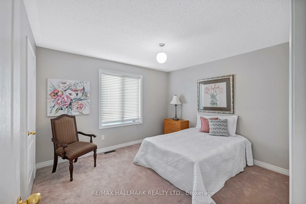 91, Capera, Vellore Village, Vaughan