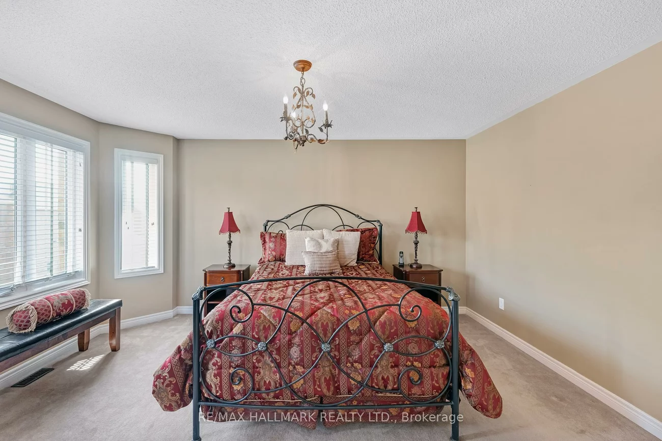 91, Capera, Vellore Village, Vaughan
