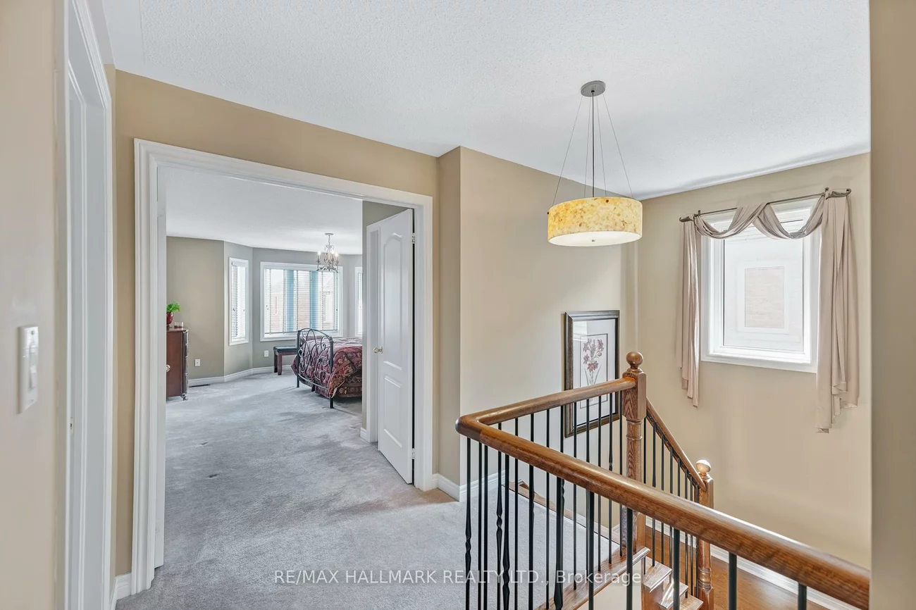 91, Capera, Vellore Village, Vaughan
