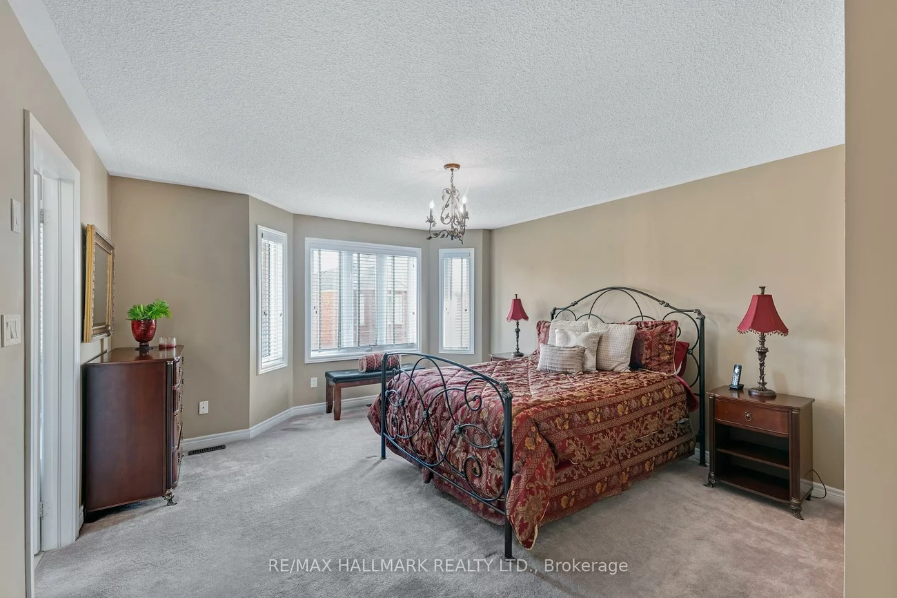 91, Capera, Vellore Village, Vaughan