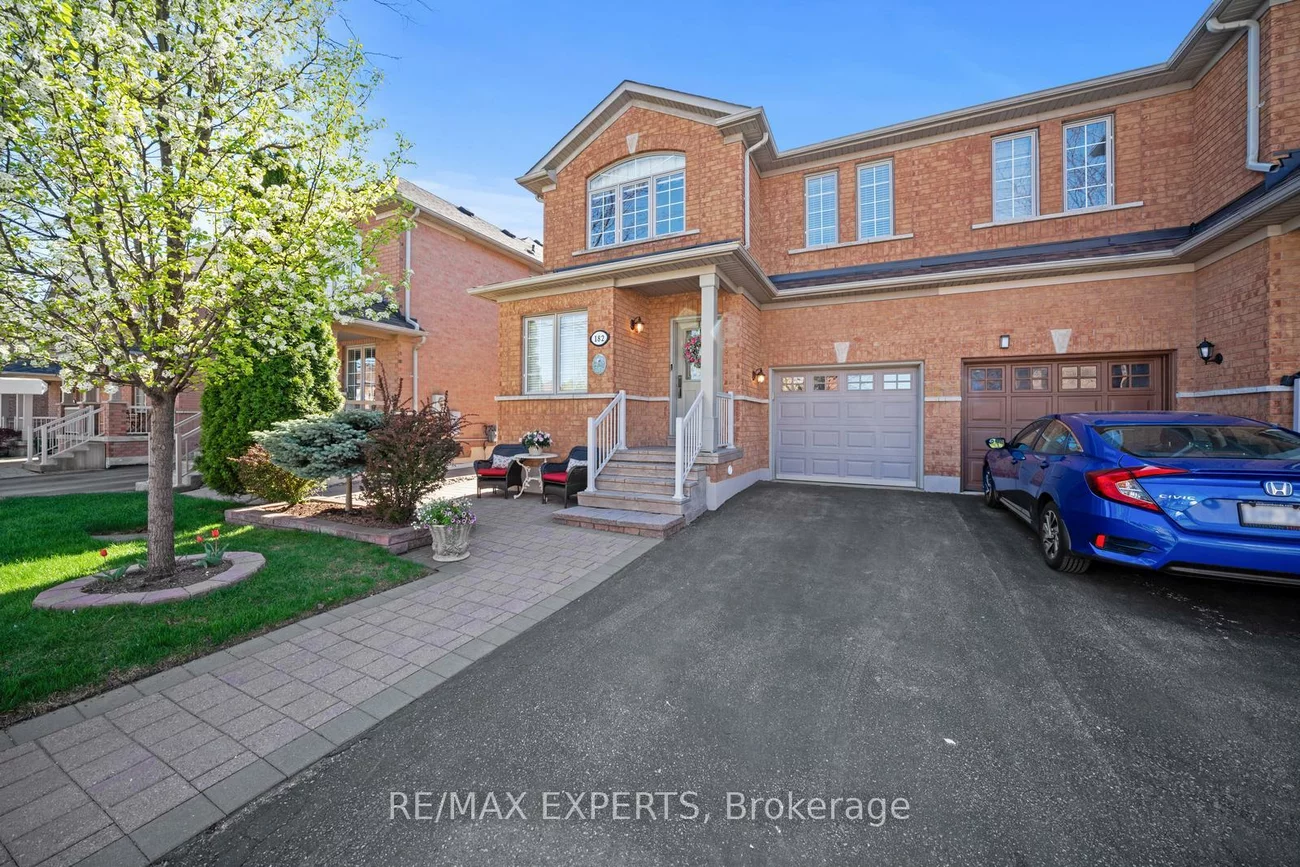 182, Alba, Vellore Village, Vaughan