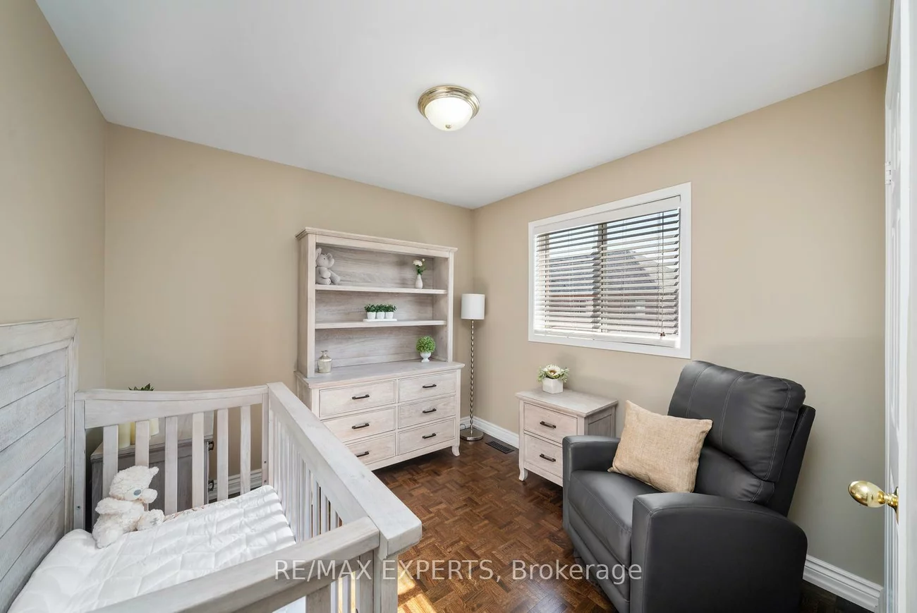 182, Alba, Vellore Village, Vaughan