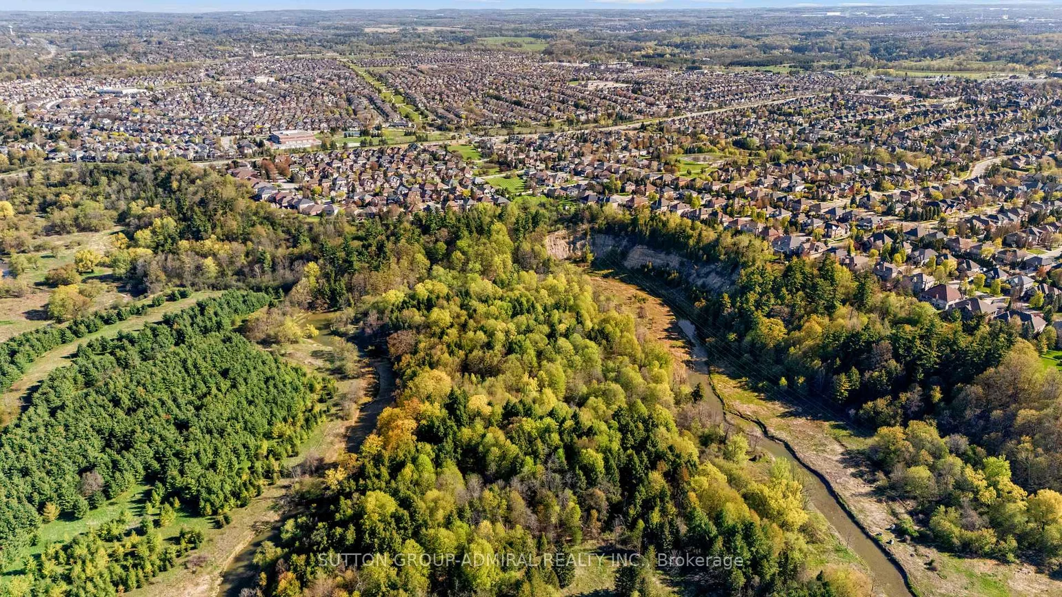 31, Panorama, Elder Mills, Vaughan
