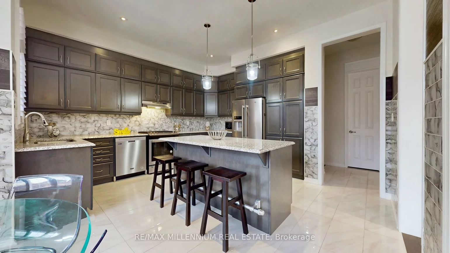 139, Pierre Berton, Kleinburg, Vaughan