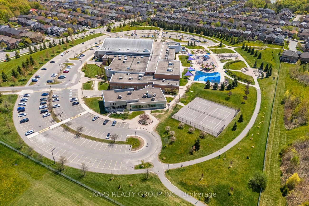 98, Forest Run, Patterson, Vaughan