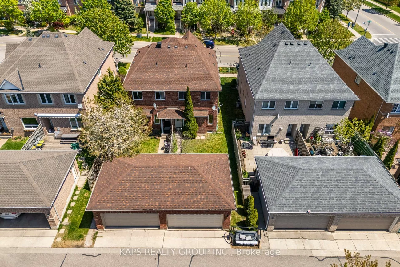 98, Forest Run, Patterson, Vaughan