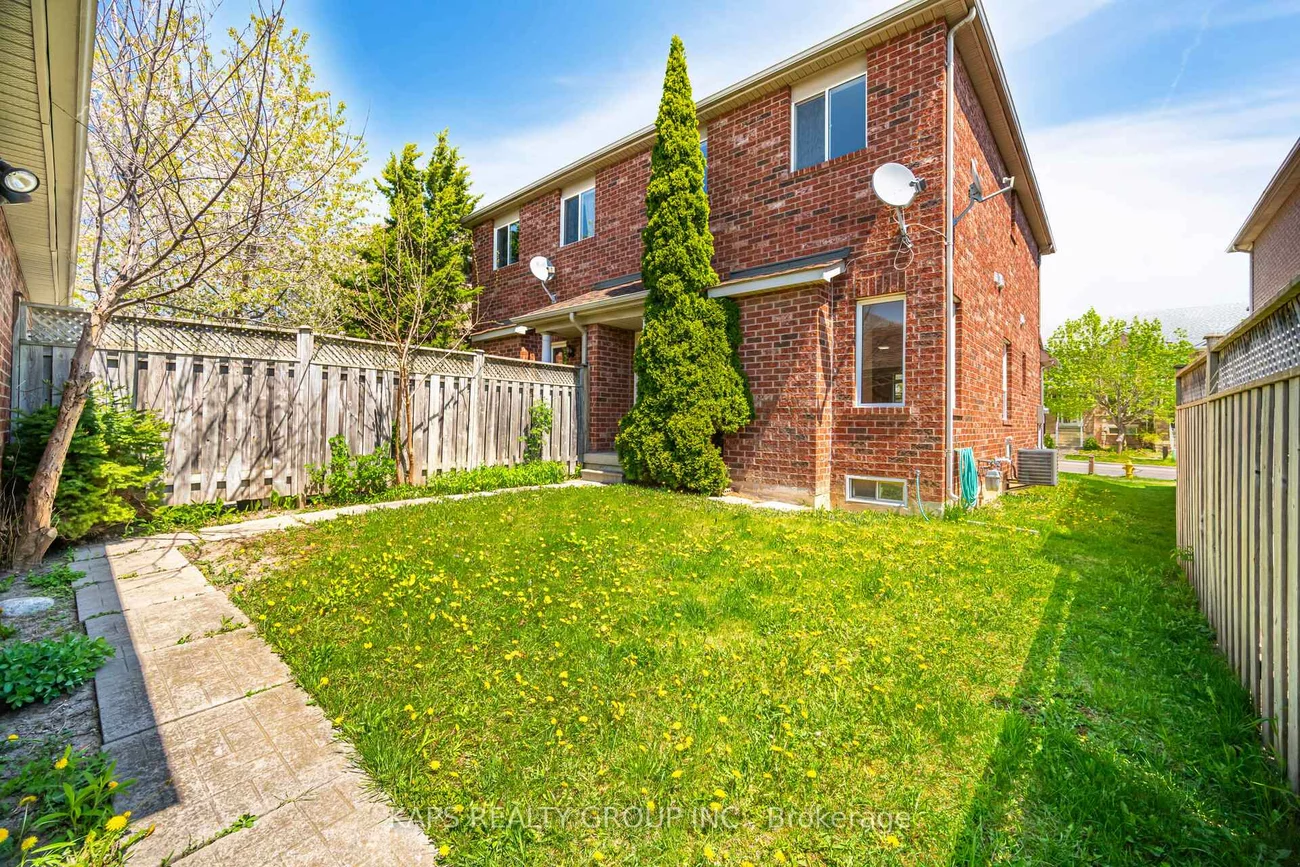 98, Forest Run, Patterson, Vaughan
