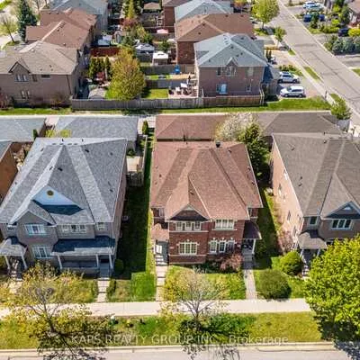 98, Forest Run, Patterson, Vaughan