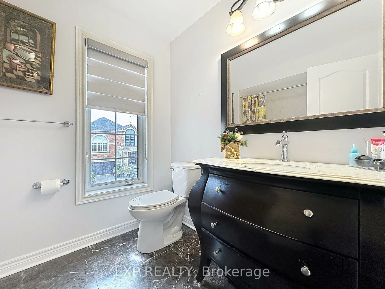 129, Ledgerock, Vellore Village, Vaughan