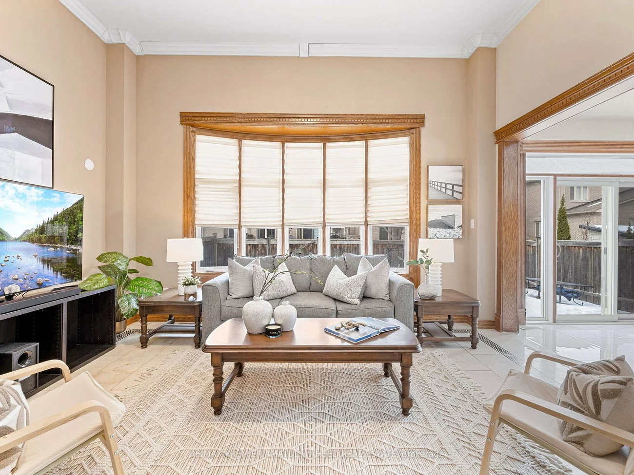 96, Wardlaw, Vellore Village, Vaughan