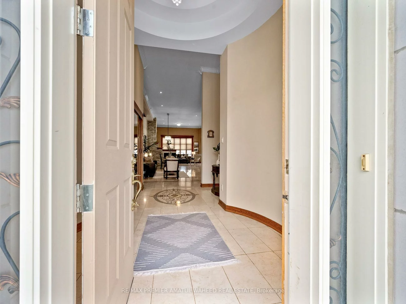 96, Wardlaw, Vellore Village, Vaughan