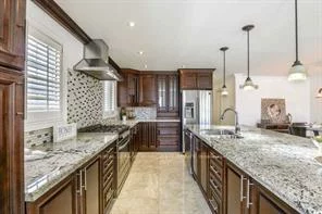 17, Agincourt, West Woodbridge, Vaughan