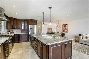 17, Agincourt, West Woodbridge, Vaughan