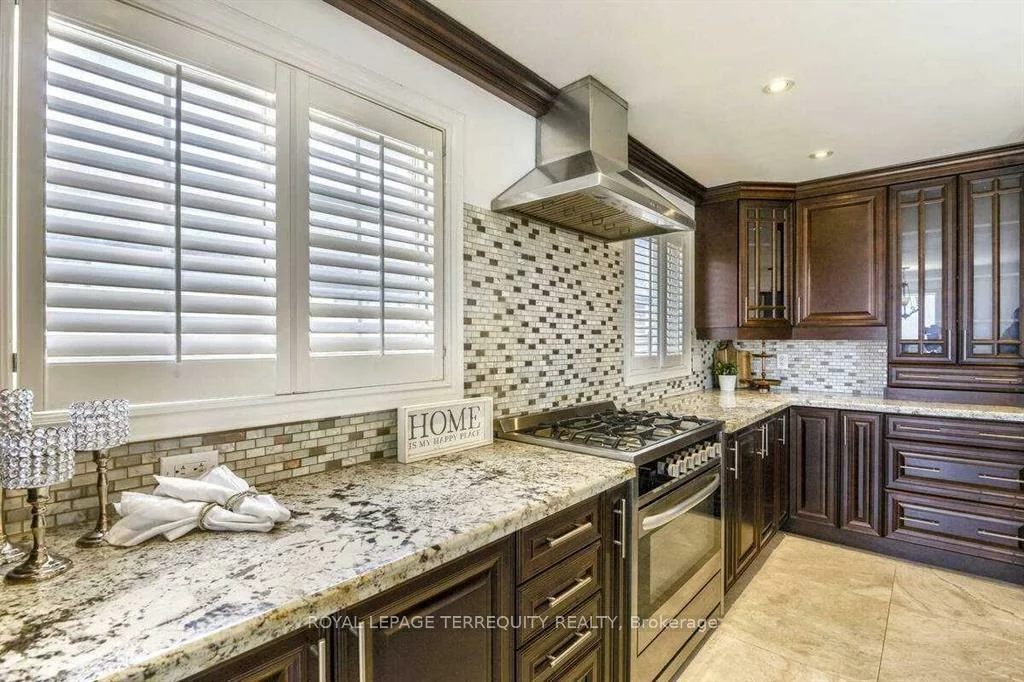 17, Agincourt, West Woodbridge, Vaughan