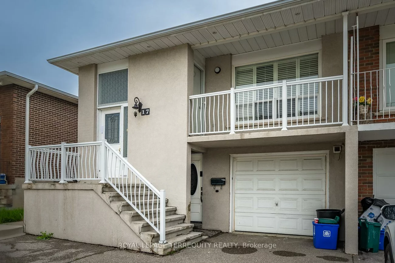 17, Agincourt, West Woodbridge, Vaughan