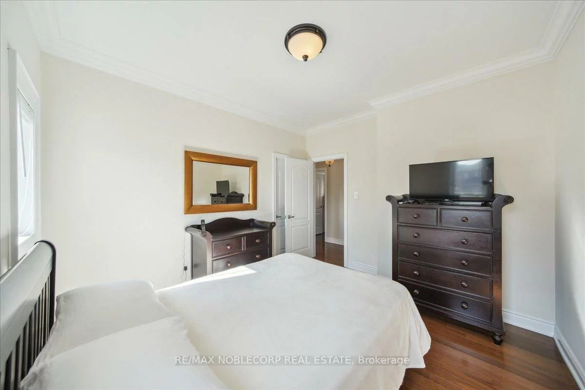 27, Gorman, Vellore Village, Vaughan