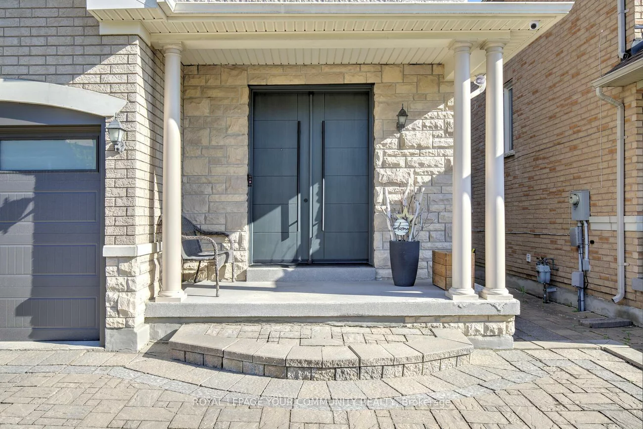 127, Golden Forest, Patterson, Vaughan