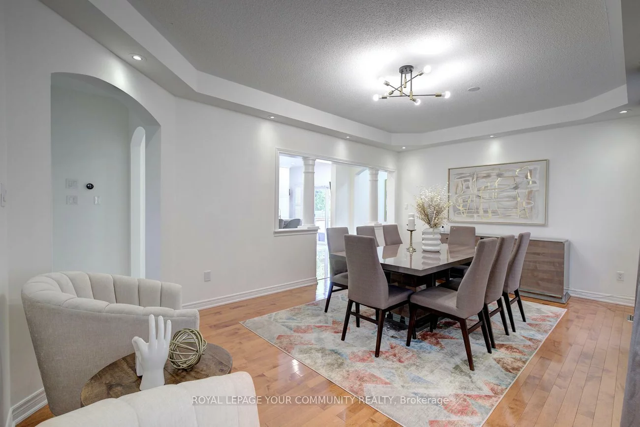 127, Golden Forest, Patterson, Vaughan