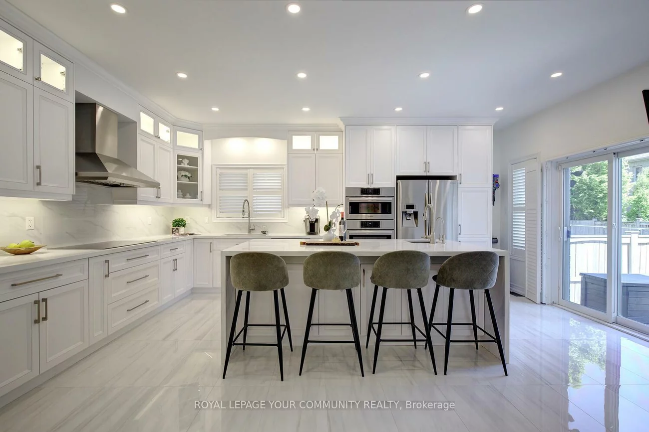 127, Golden Forest, Patterson, Vaughan
