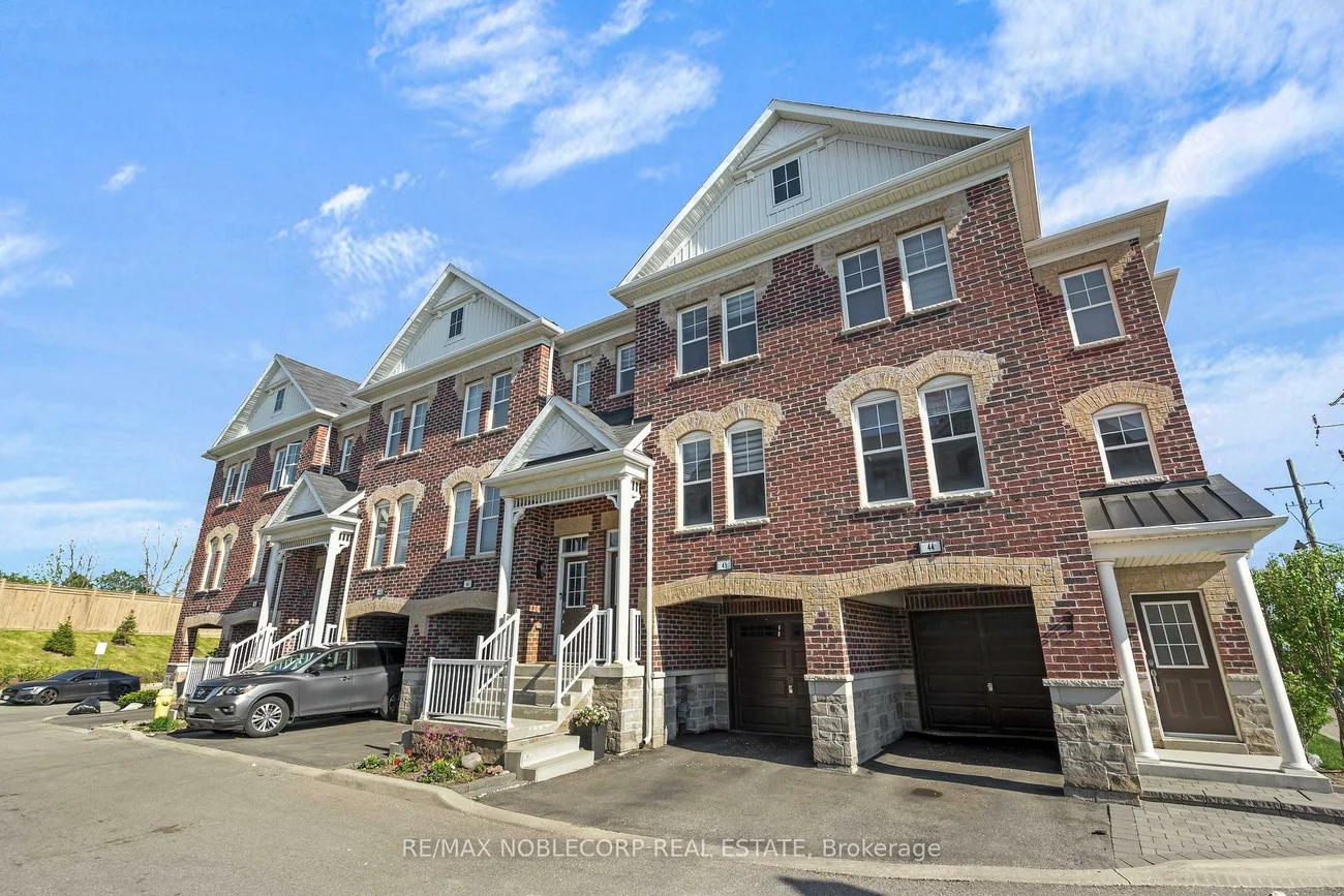 10, Porter, West Woodbridge, Vaughan