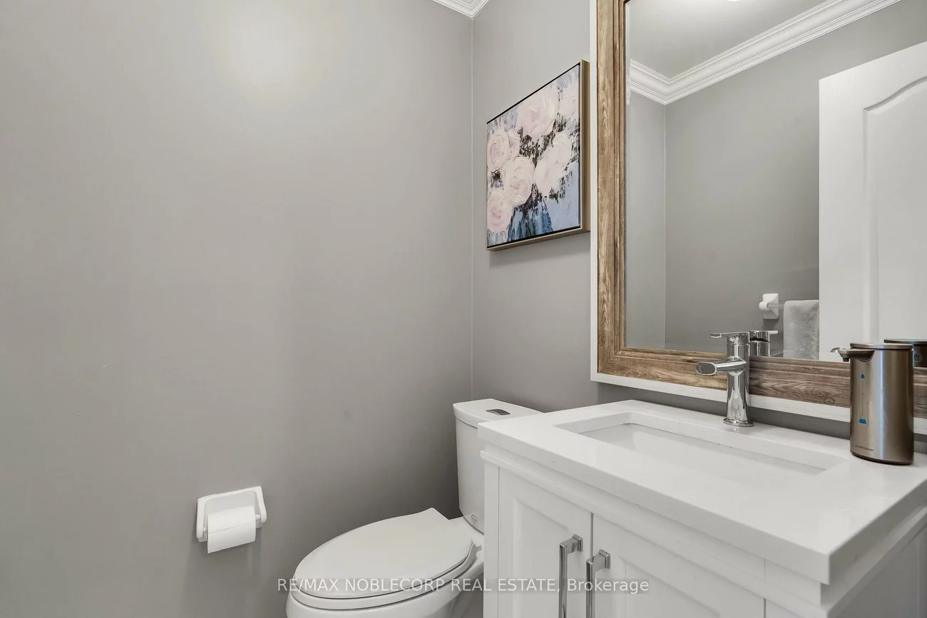 10, Porter, West Woodbridge, Vaughan