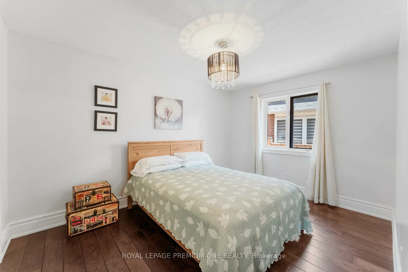 2, Angel View, Maple, Vaughan