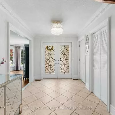 2, Angel View, Maple, Vaughan