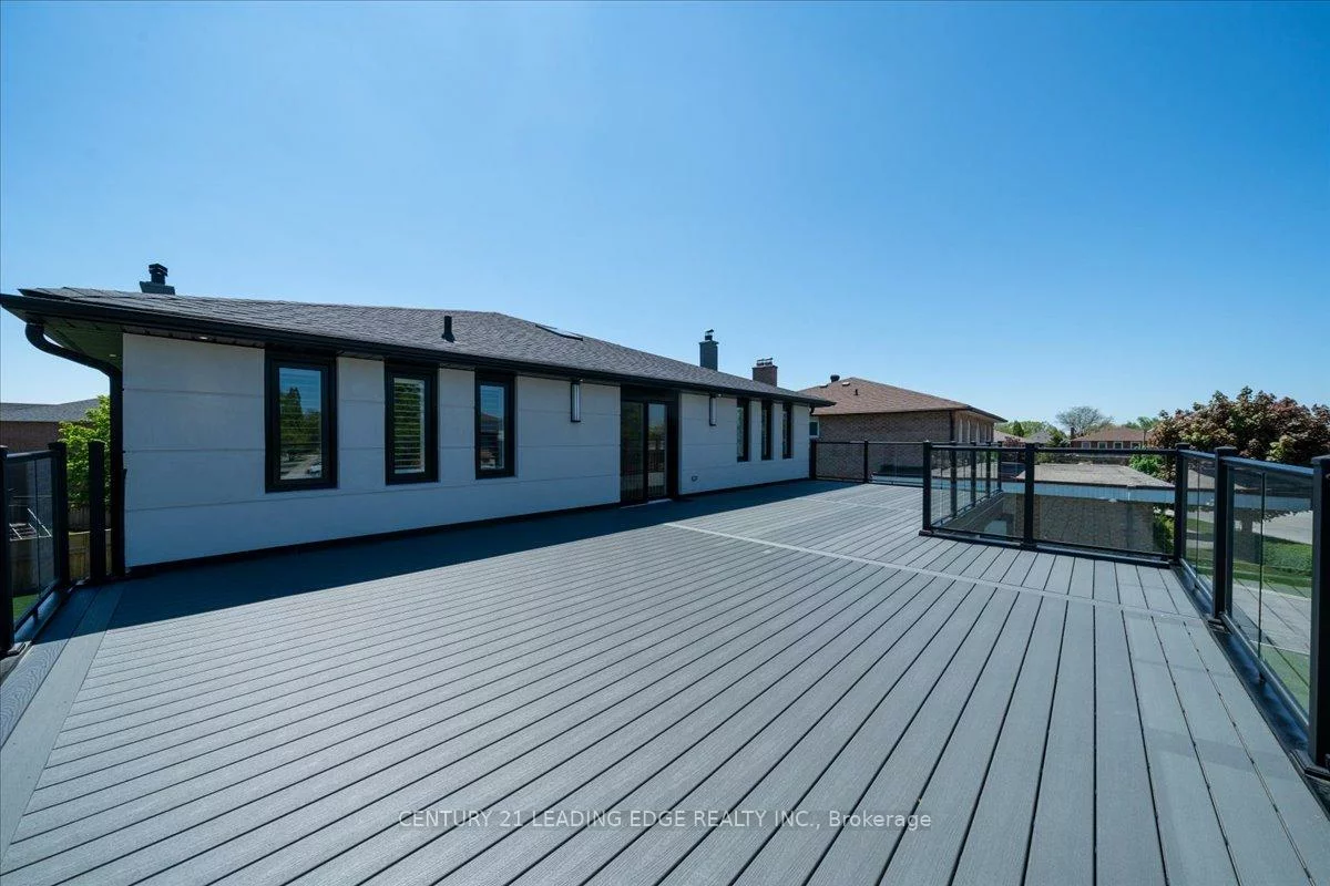 157, Jeanne, East Woodbridge, Vaughan