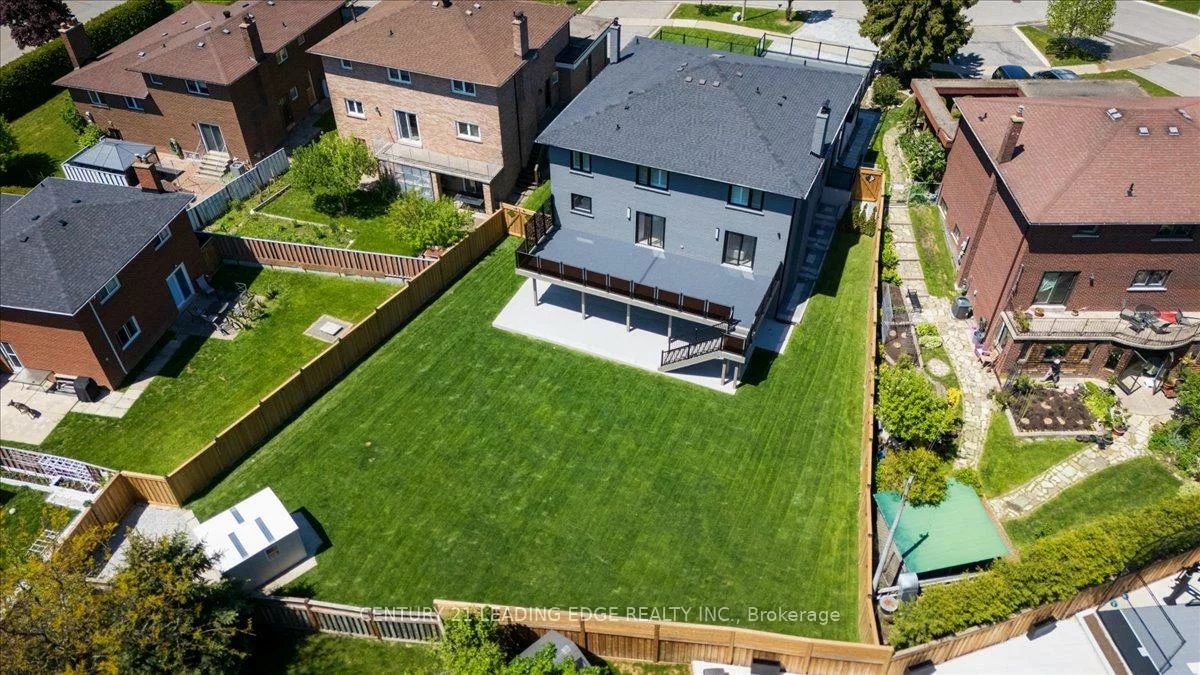 157, Jeanne, East Woodbridge, Vaughan
