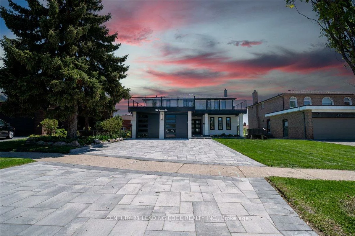157, Jeanne, East Woodbridge, Vaughan
