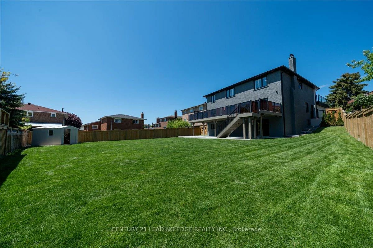 157, Jeanne, East Woodbridge, Vaughan