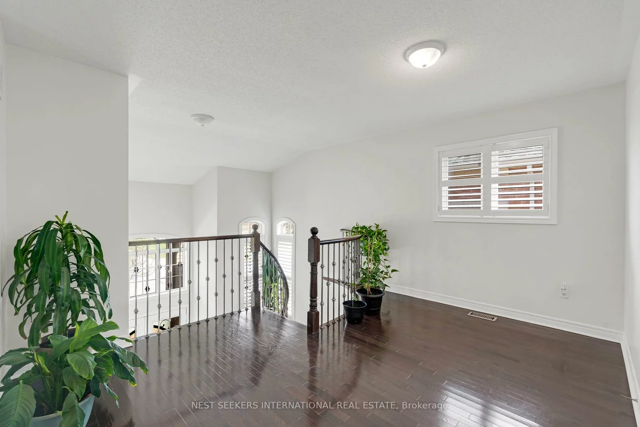 380, Vellore Park, Vellore Village, Vaughan
