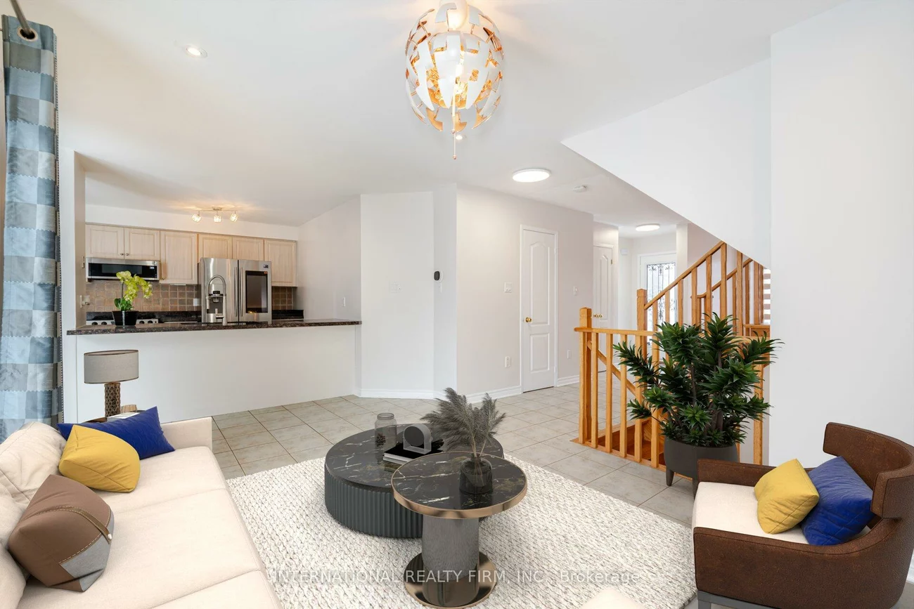 42, Matthew, East Woodbridge, Vaughan