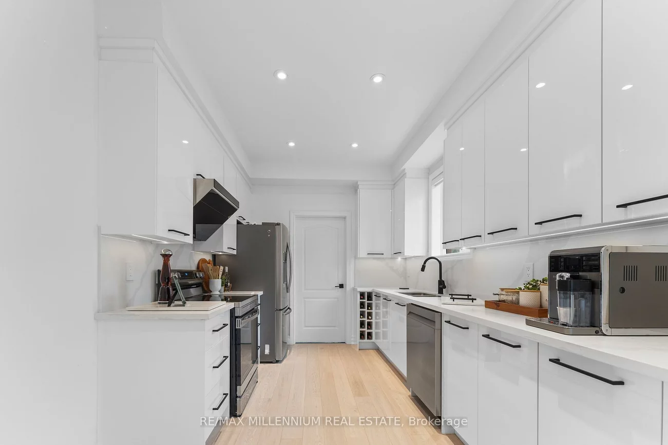 48, Thicket, Vellore Village, Vaughan