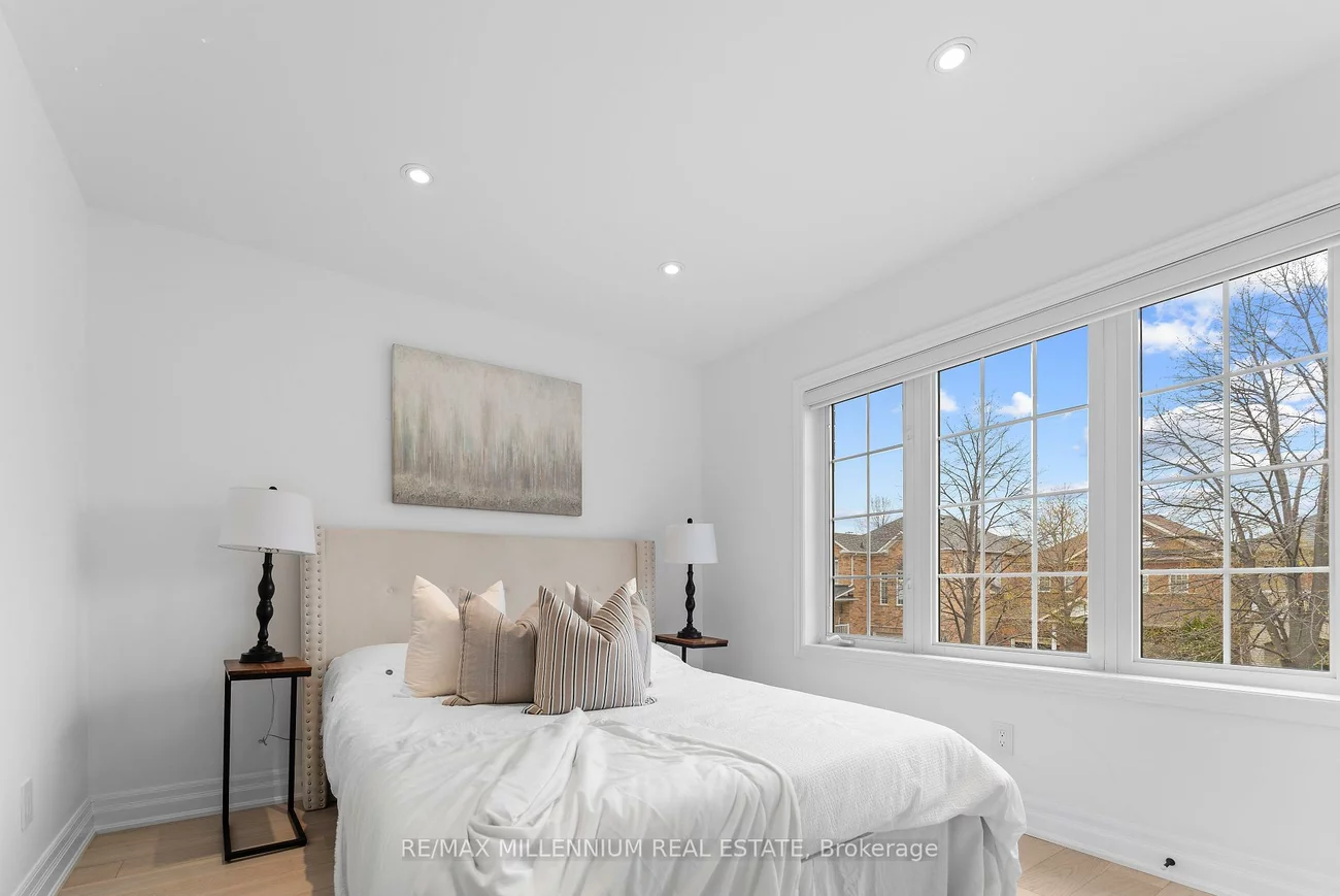 48, Thicket, Vellore Village, Vaughan
