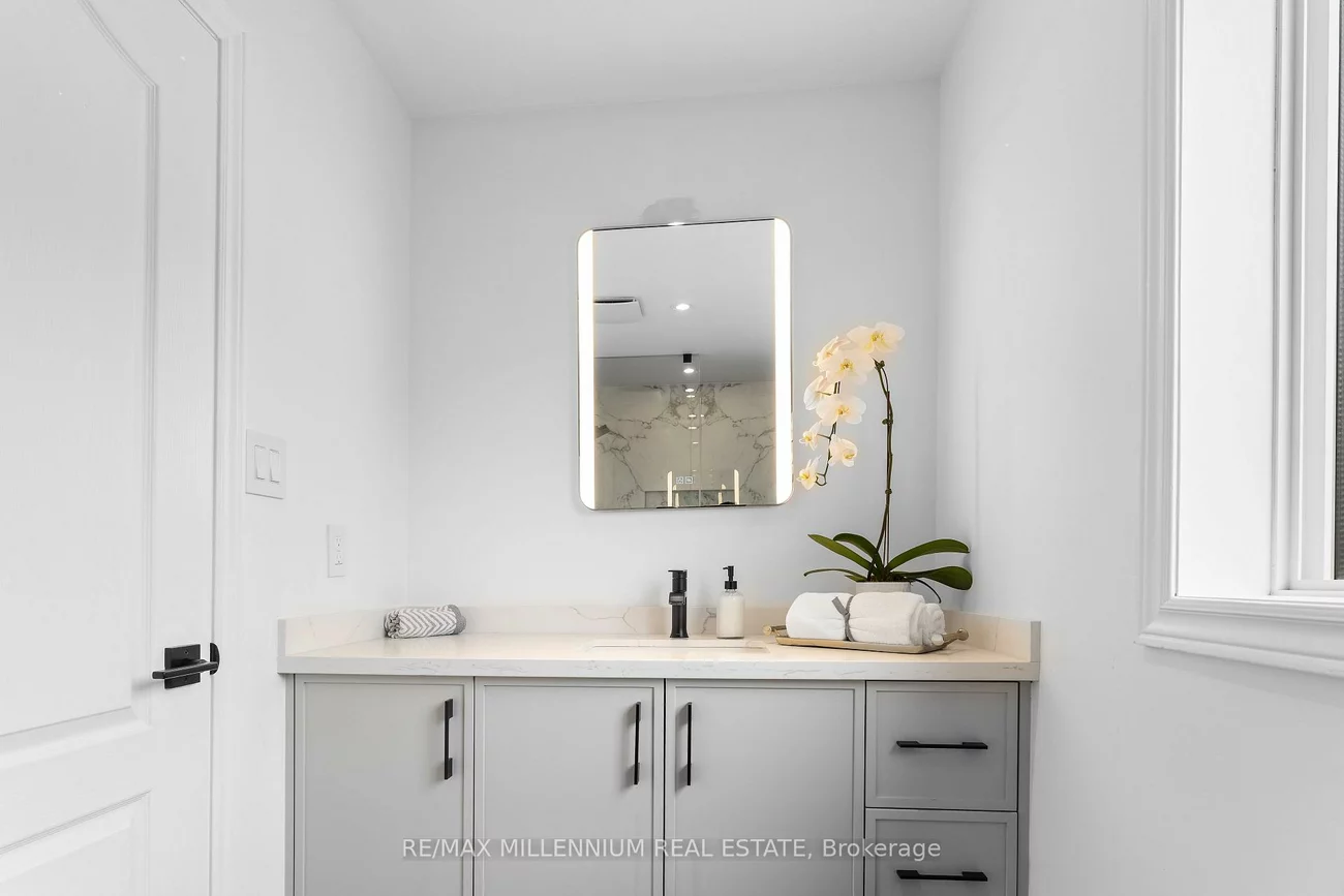 48, Thicket, Vellore Village, Vaughan