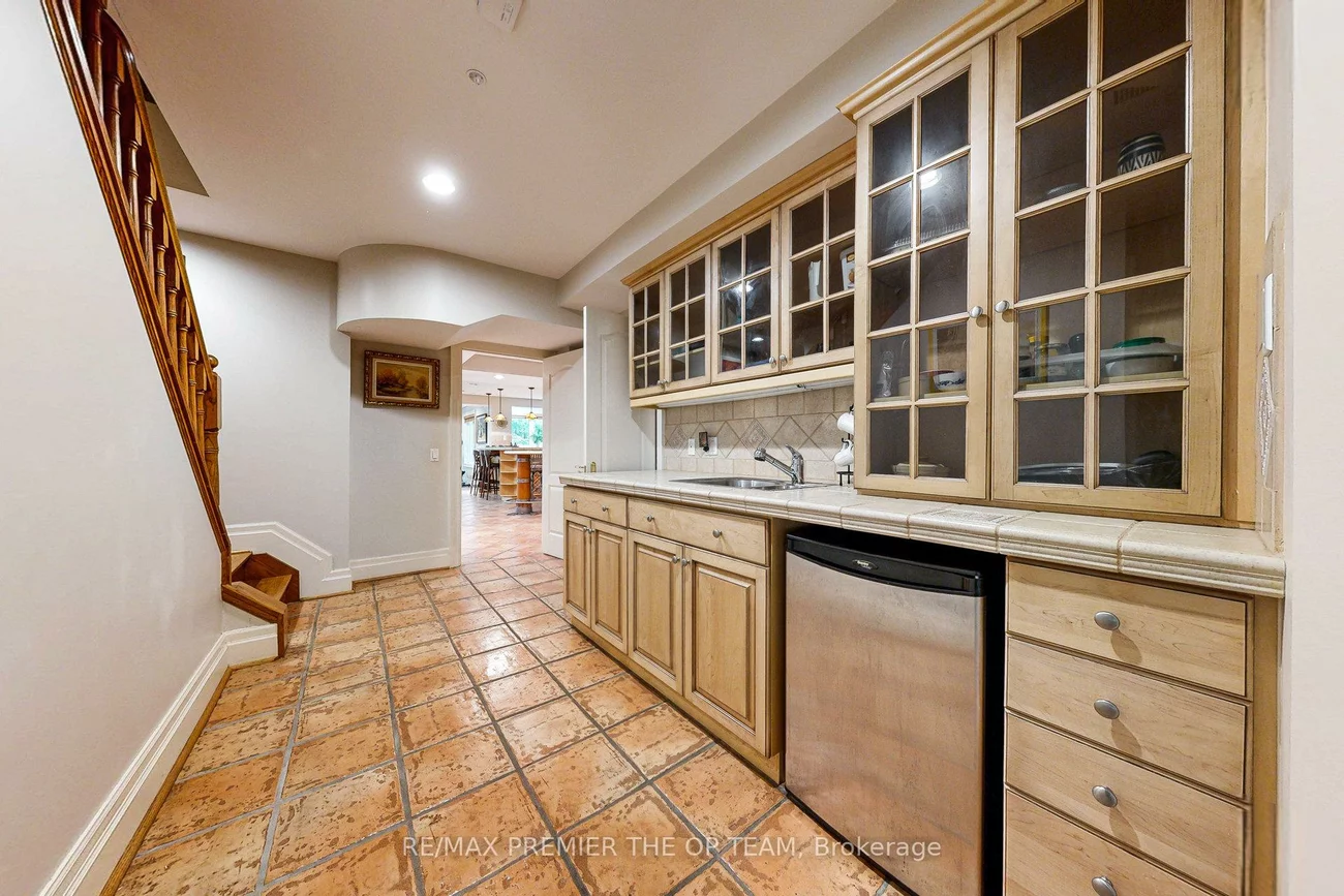 86, Muzich, East Woodbridge, Vaughan