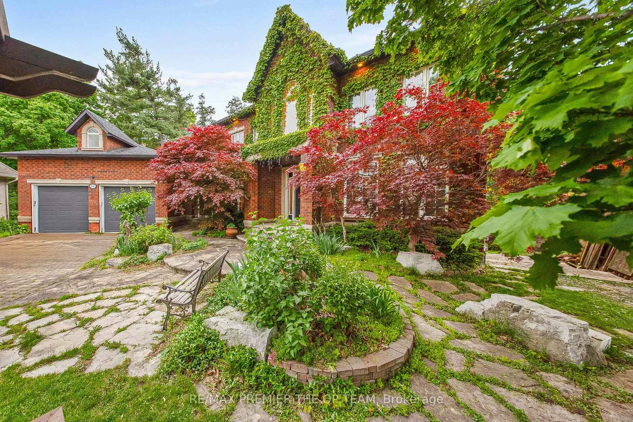 86, Muzich, East Woodbridge, Vaughan