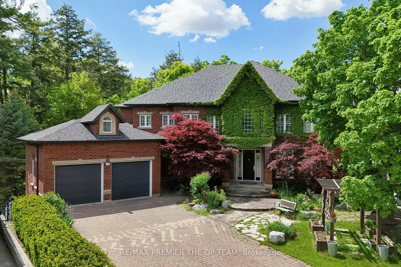 86, Muzich, East Woodbridge, Vaughan