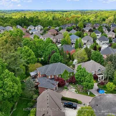 86, Muzich, East Woodbridge, Vaughan