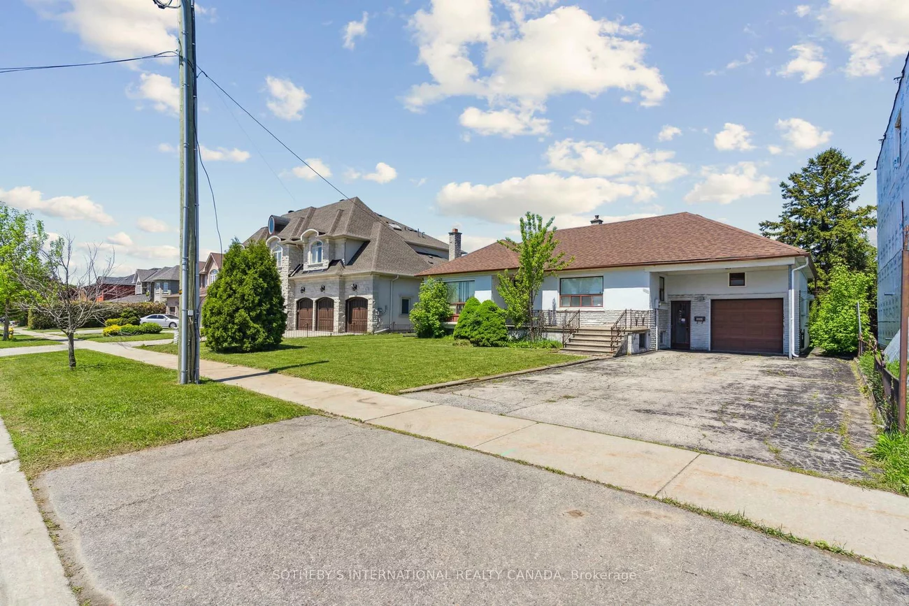 104, Crestwood, Crestwood-Springfarm-Yorkhill, Vaughan
