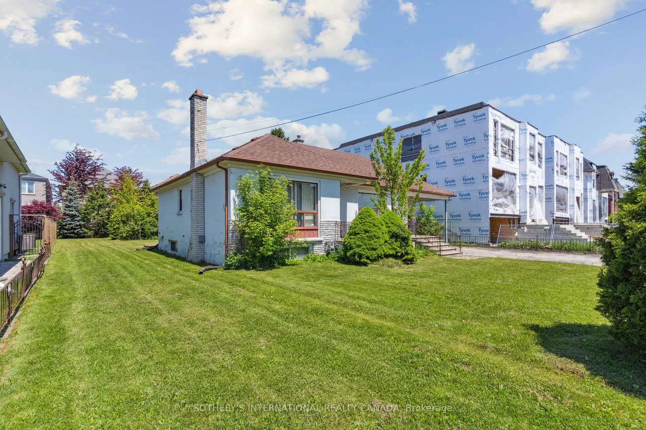 104, Crestwood, Crestwood-Springfarm-Yorkhill, Vaughan