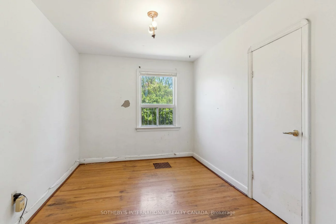 104, Crestwood, Crestwood-Springfarm-Yorkhill, Vaughan