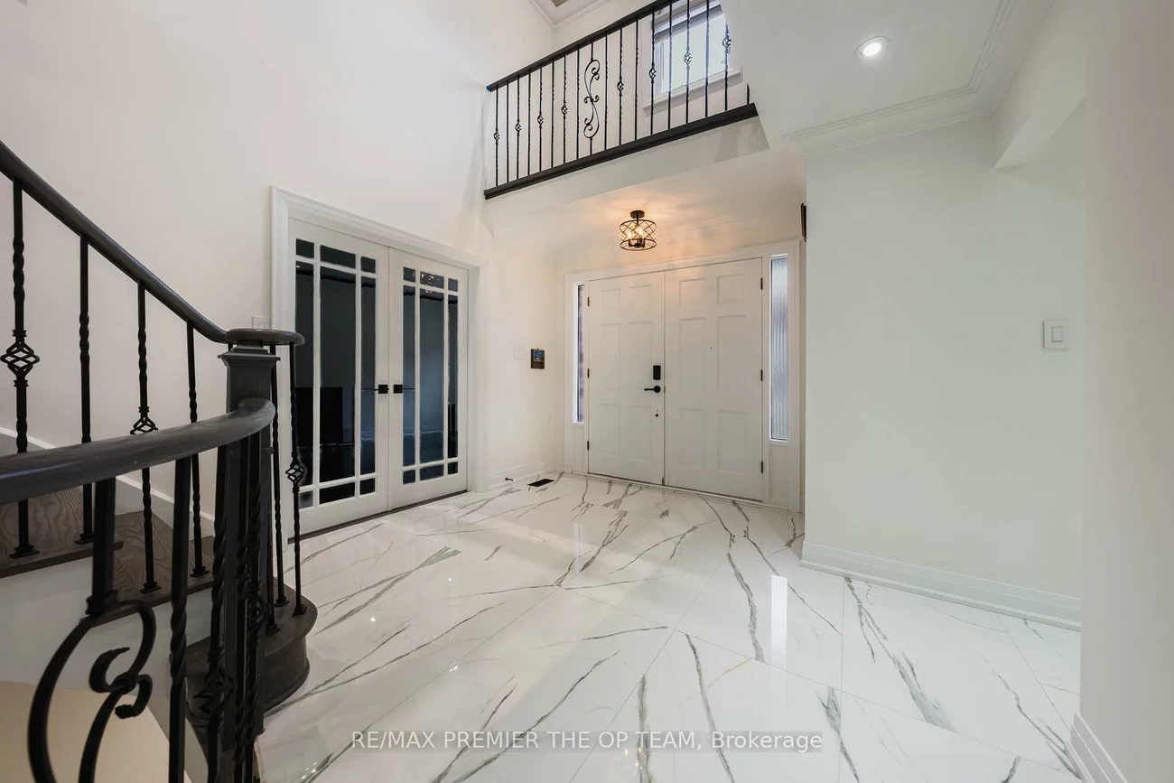 99, Benjamin, East Woodbridge, Vaughan